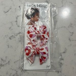 NWT Baby Bling Baby Fab clips Leo Love